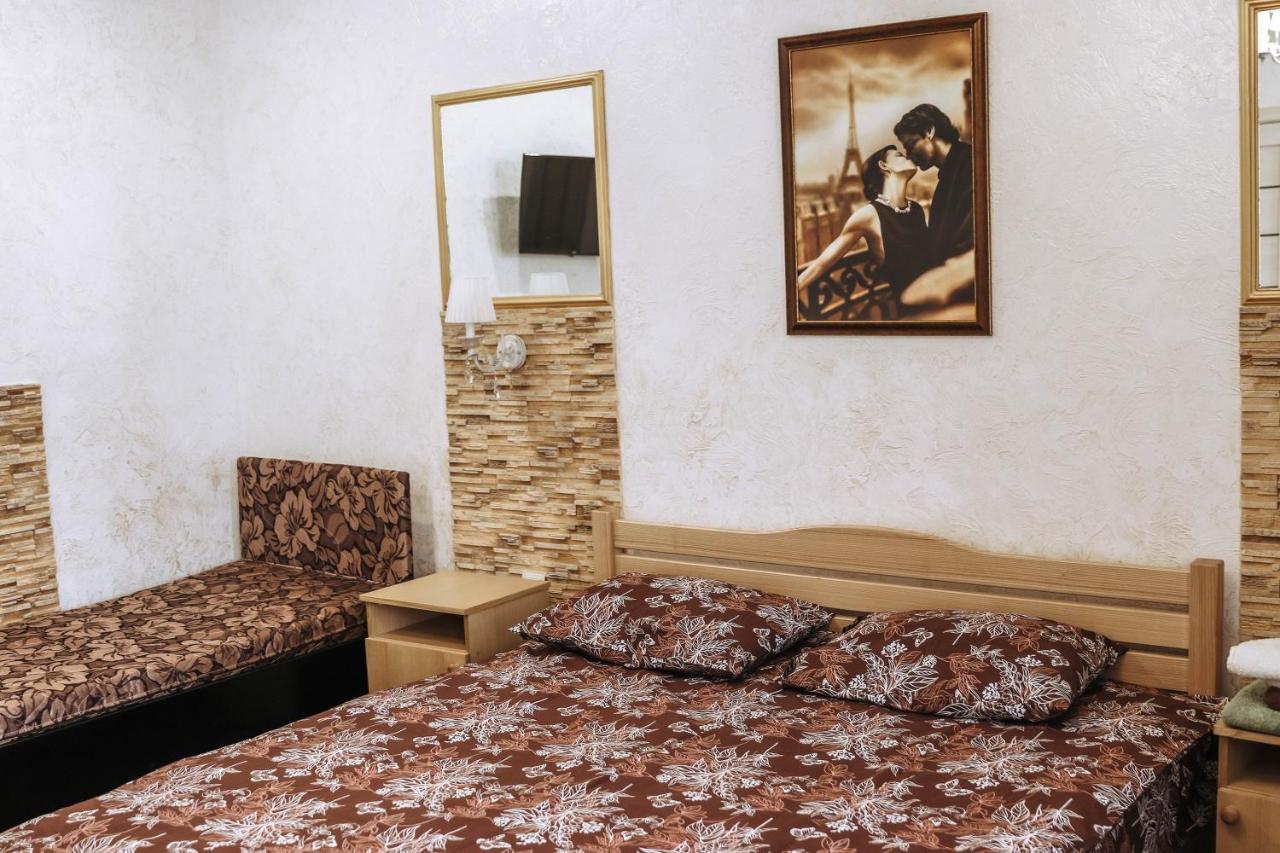 Hotel Rafinad Liov Exterior foto