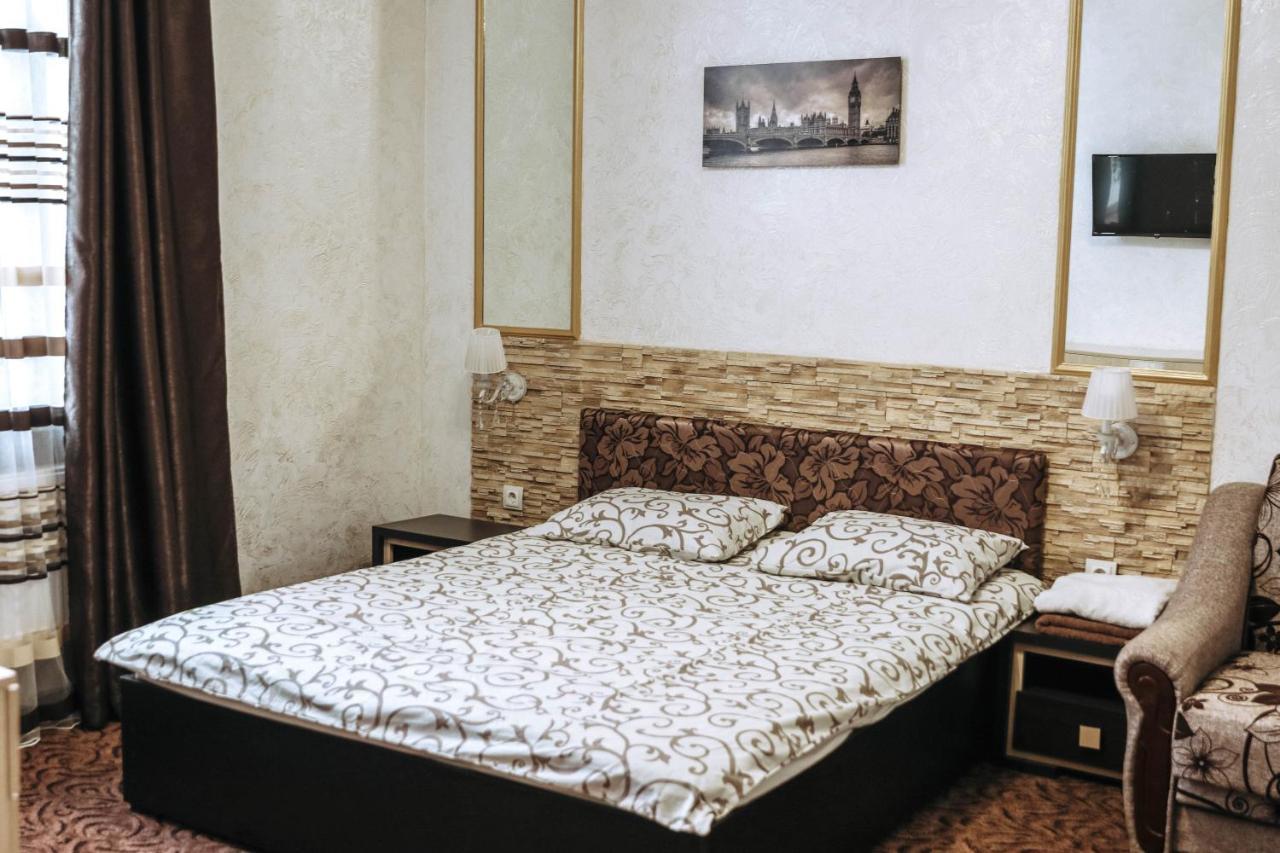 Hotel Rafinad Liov Exterior foto